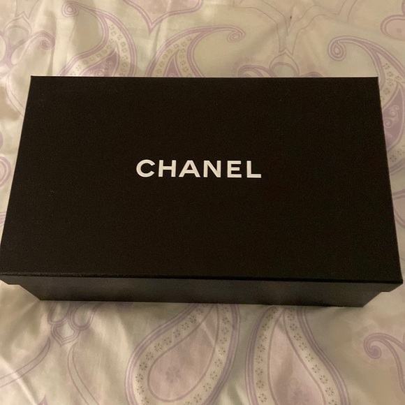 Authentic, Chanel shoes - Picture 5 of 13